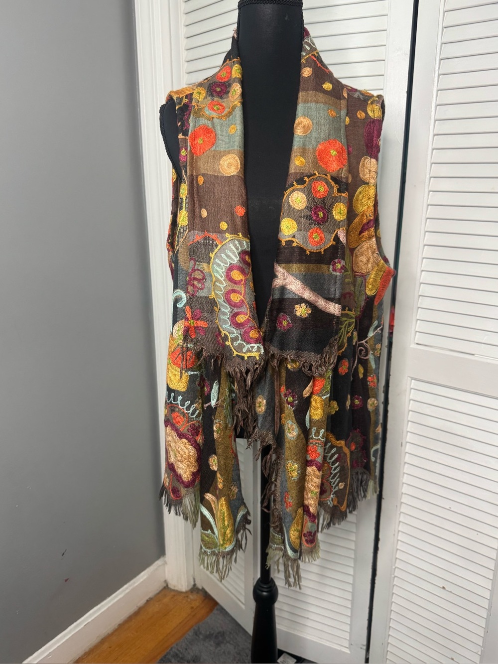 Anu Women Wool Brown Multicolor Tapestry Pattern Boho Gypsy Vest Size Large